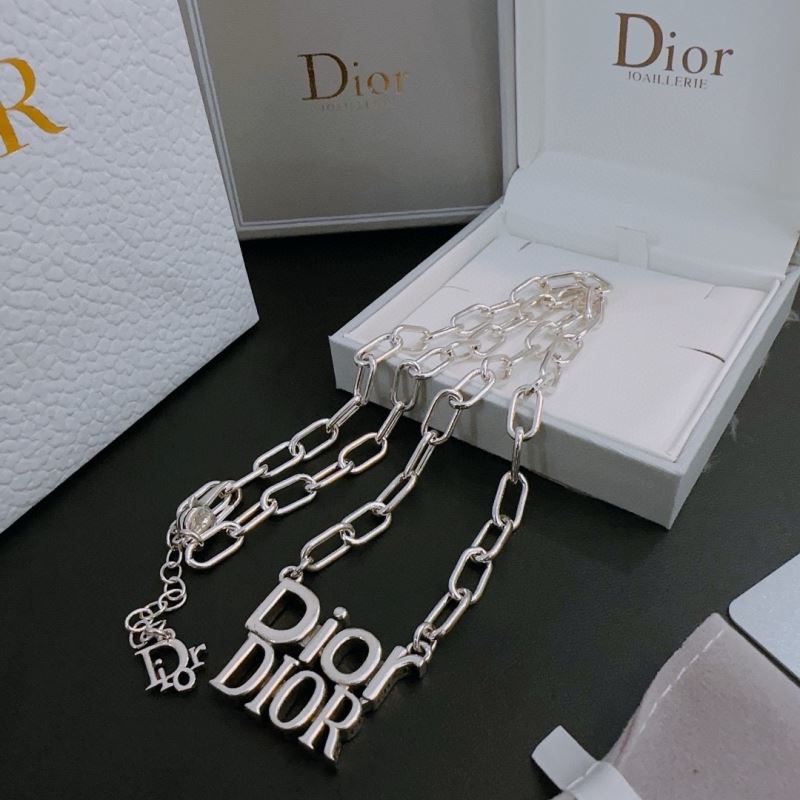 chr1st1an D10r necklaces